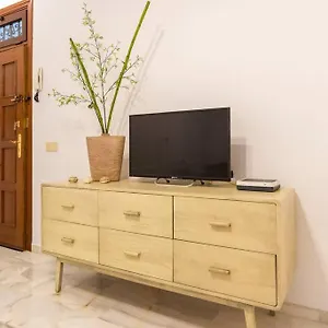 https://tgh-mlaga-centro-carretera.hotelsinnerja.org