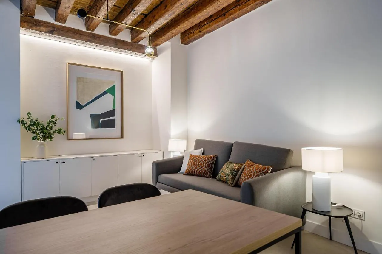 Homely Malaga Mariblanca 17, Vegafuente Apartments Spanje